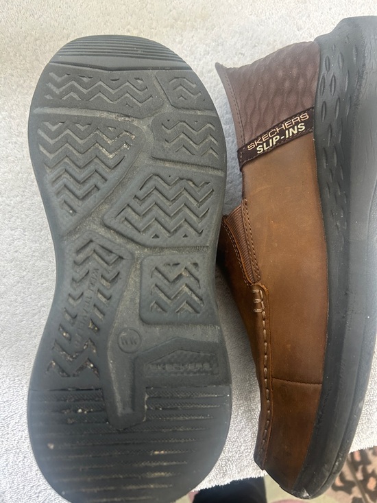 Skechers Comfy Men\'s Brown Leather Slip-Ons 8.5 great shape main image 6